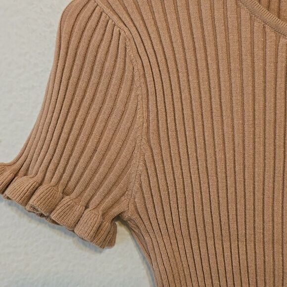 Bohme ribbed cropped top size small - Picture 2 of 8